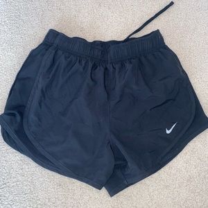 Black nike shorts